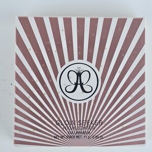 Anastasia Beverly Hills Glow Seeker Highlighter Sun Idol (champagne gold)